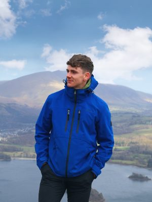 D9681CFD-F764-470A-BE3C-2FDB7F8474FD